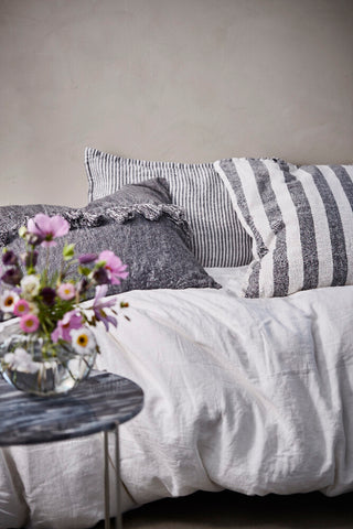 Felinia pillow 60x40 cm. dark grey