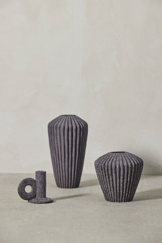 Susia vase H16.5 cm. dark grey