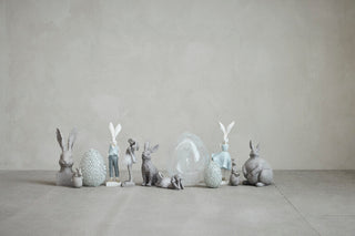 Semilla Easter bunny with feathers 26.8 cm. grey